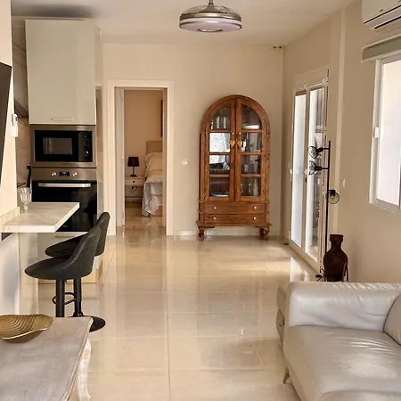 Charming In Burriana With Private Pool! *