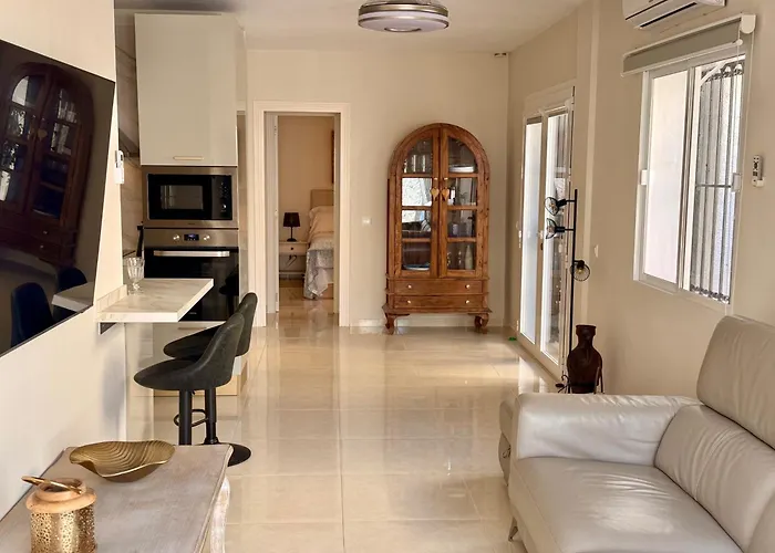 Charming In Burriana With Private Pool! *