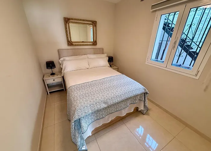 Charming In Burriana With Private Pool! *